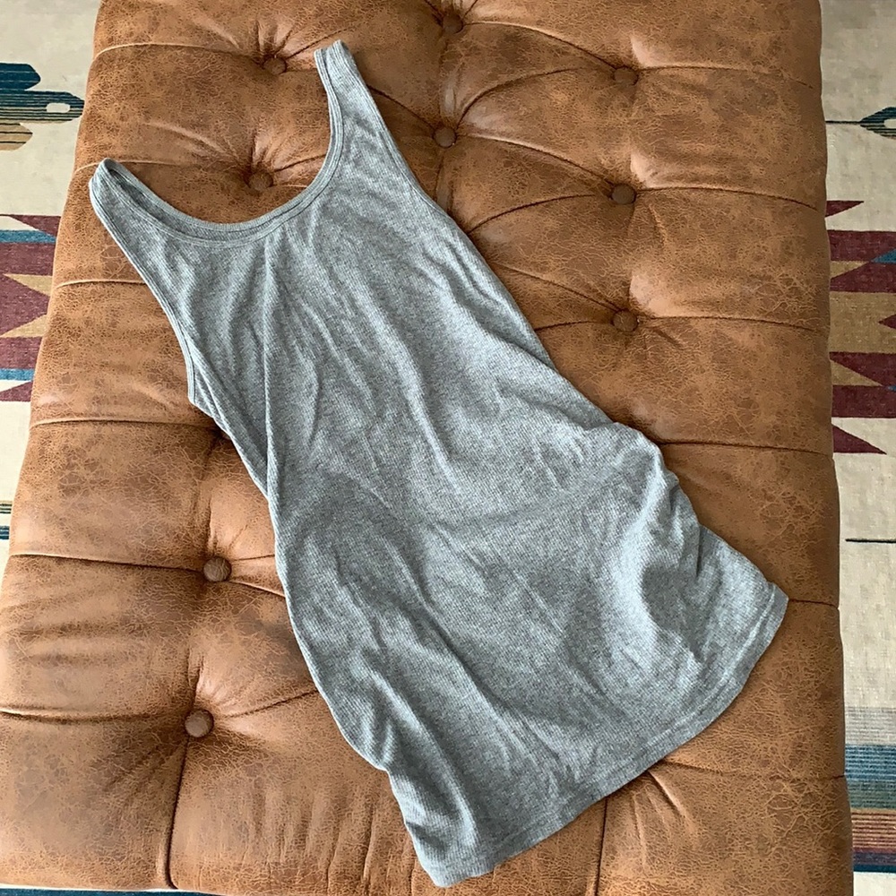 Lightly ribbed gray maternity tank
